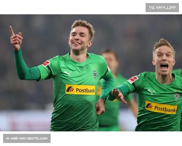 德甲陷困境门兴八轮不胜跌入降级区保级压力骤增